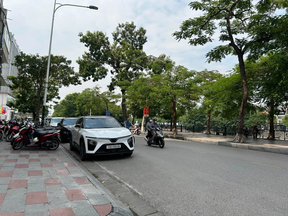 Bán nhà phân lô 4 tầng 43m2 giá 4 tỷ đường Nguyễn Đức Cảnh, gần vườn hoa Tam Bạc - Ảnh 1