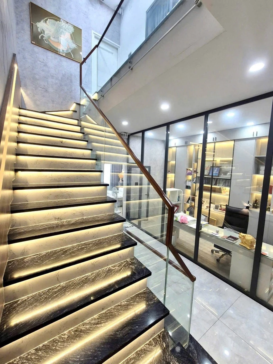 Bán nhà 1 trệt 2 lầu 4PN 138m² Phú Lợi, Thủ Đức 7 tỷ - Ảnh thu nhỏ 4