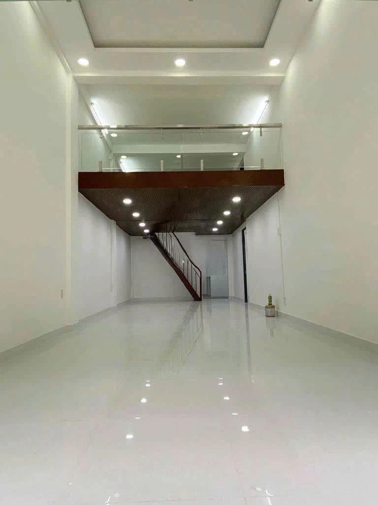 Cho thuê nhà Cách mạng tháng 8 Q.10, 50.75m², 17 triệu/tháng - Ảnh 1