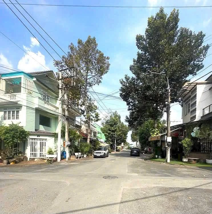 Bán đất mặt tiền D1 khu TĐC Chánh Nghĩa 90m², hơn 3 tỷ - Ảnh 1