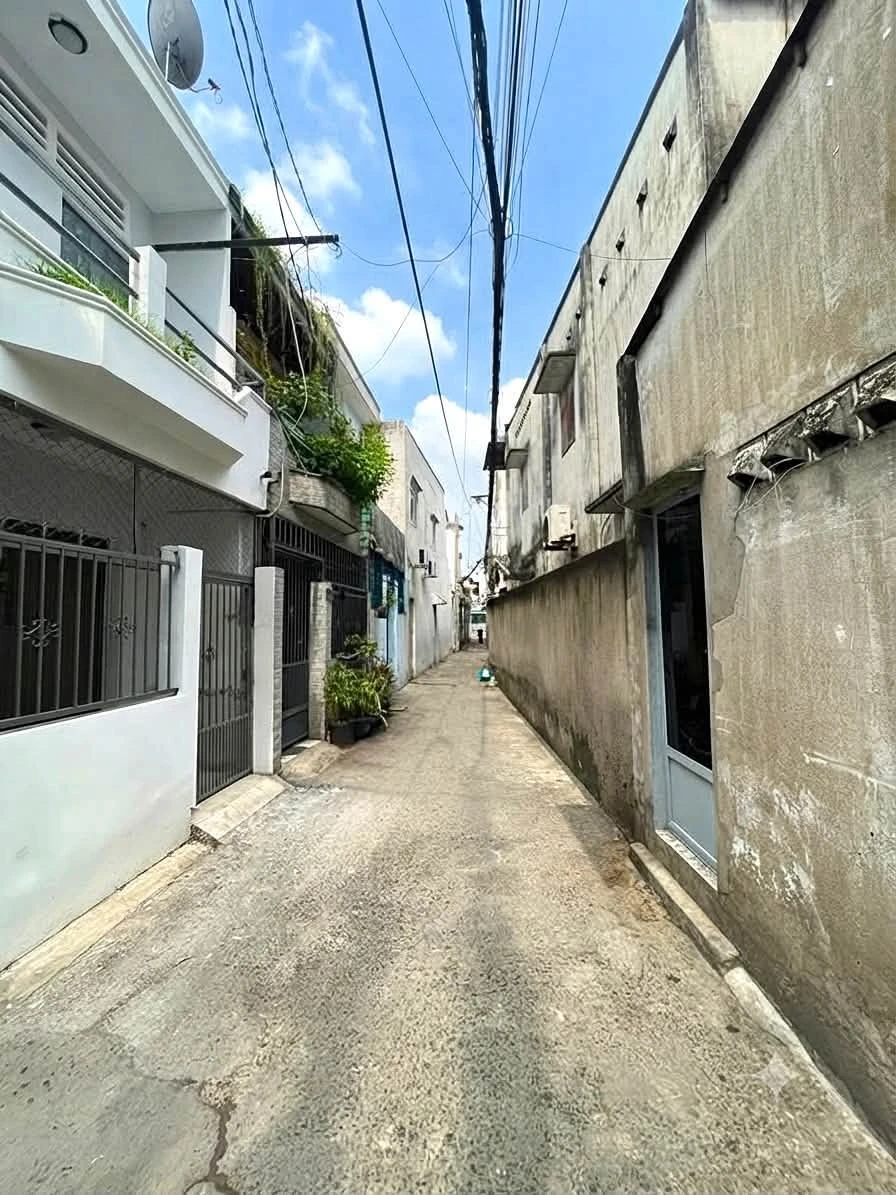 Bán nhà lô góc 2 tầng 28m² 2PN Quận 7 ngay KCX Tân Thuận 3.35 tỷ - Ảnh thu nhỏ 3