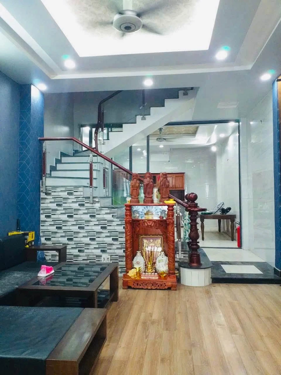 Cho thuê nhà 6PN 110m² gần chợ Cầu Đông Quận 12 - Ảnh thu nhỏ 2