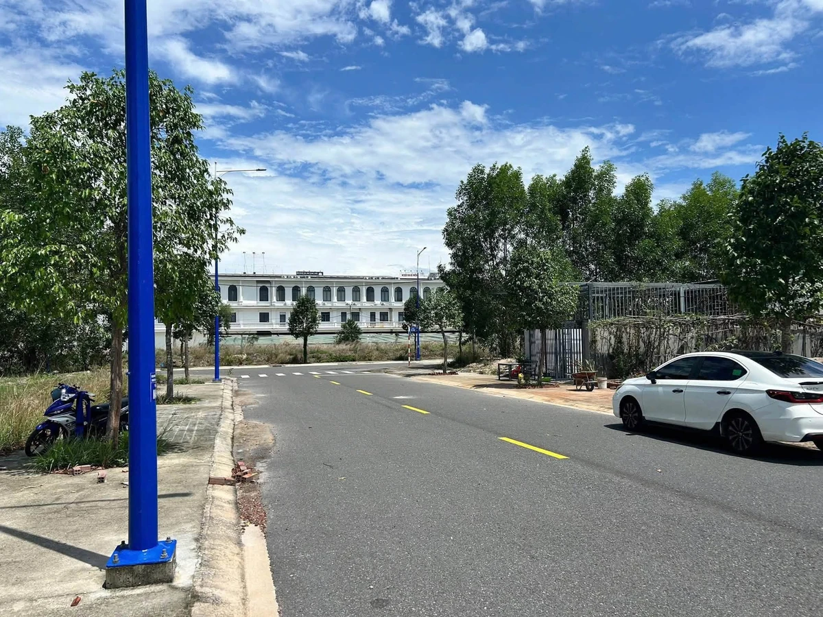 Bán đất Becamex Chơn Thành 150m² xây tự do - Ảnh thu nhỏ 2