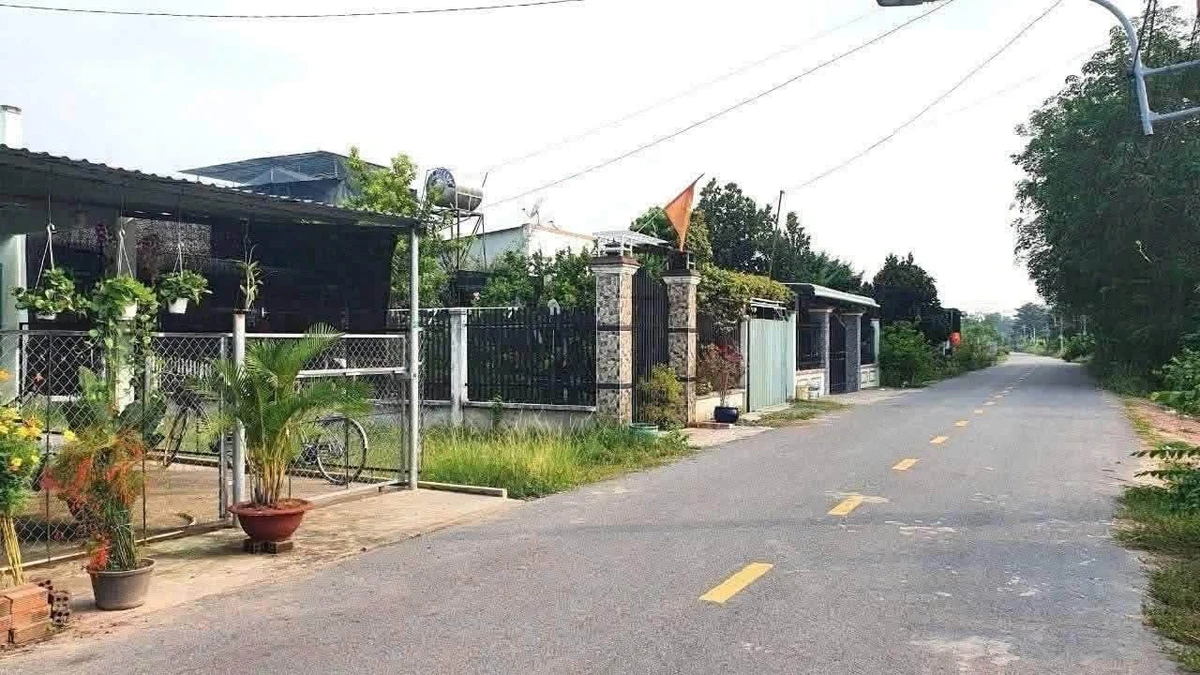Bán đất vườn 1000m2 sổ sẵn giá 700 triệu gần KCN, cách QL13 500m, Bình Dương - Ảnh thu nhỏ 3
