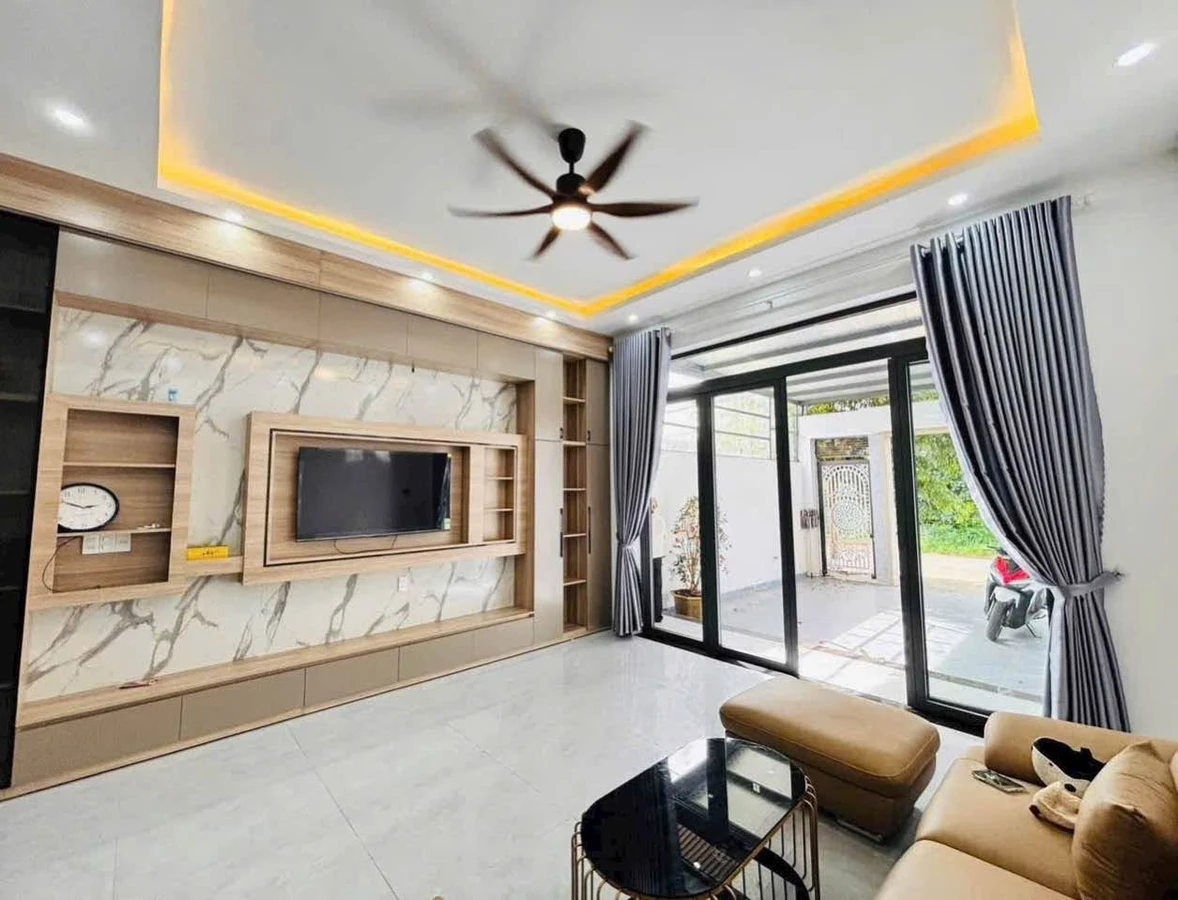 Nhà mê mặt tiền 115m² kinh doanh Buôn Ma Thuột 6,5 tỷ - Ảnh thu nhỏ 3