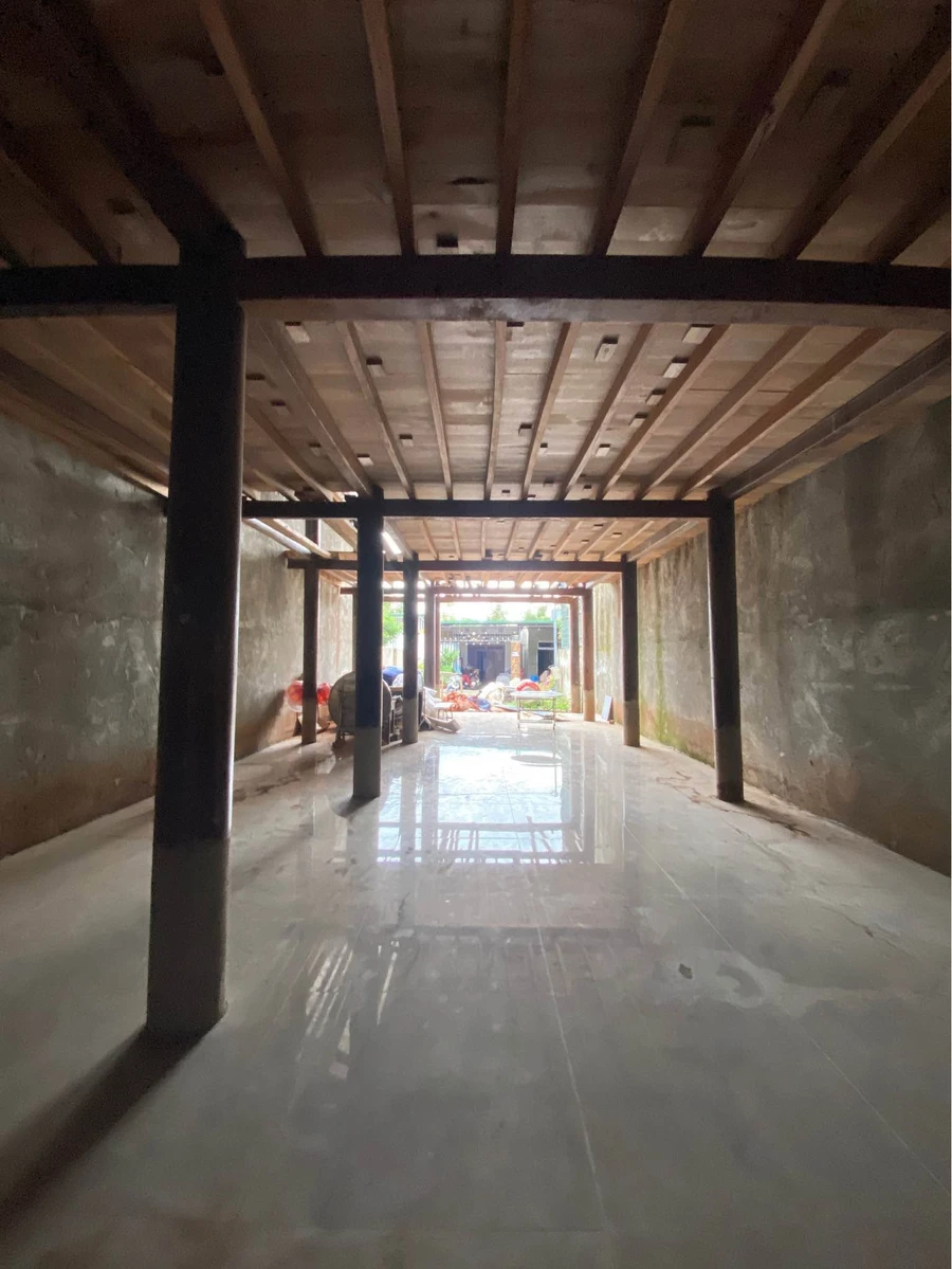 Bán nhà chưa hoàn thiện mặt tiền đường Đăng Văn Ngữ, Buôn Ma Thuột, 225m2, giá 3,5 tỷ - Ảnh thu nhỏ 3