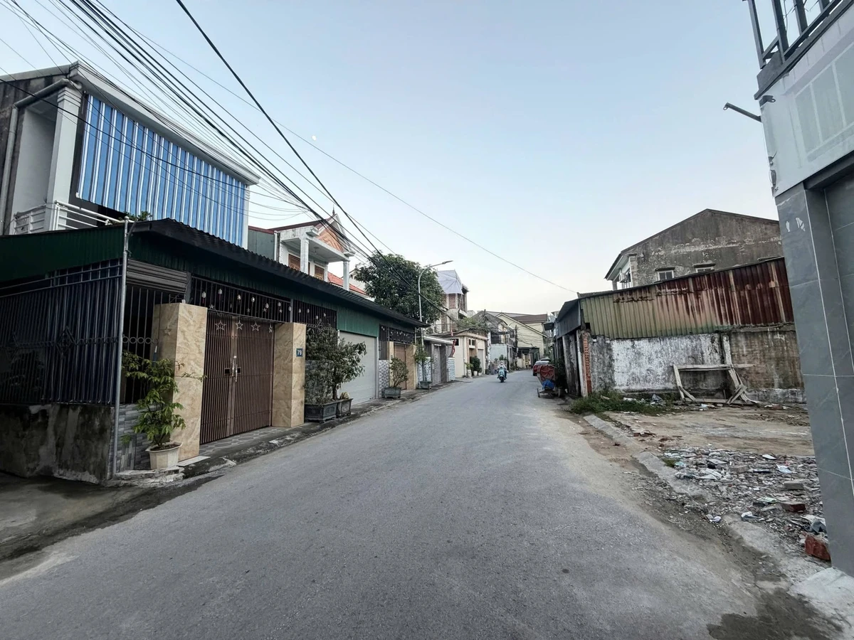 Bán nhà 2 tầng mặt đường Phạm Ngọc Thạch, 56m2, 4.1 tỷ - Ảnh thu nhỏ 4