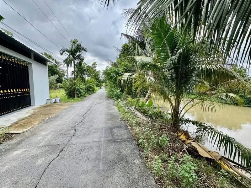 Bán nhà mới 110m² thổ cư 2 phòng ngủ giá 830 triệu tại Châu Thành, Tây Ninh