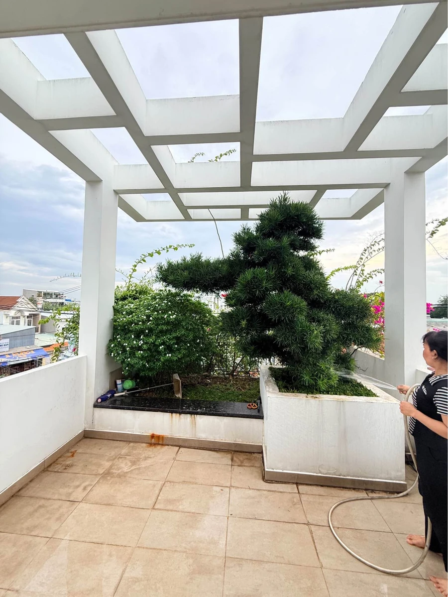 Bán nhà 3 tầng mặt tiền kinh doanh đường Trần Văn Mười, Hóc Môn, 100m2, 3PN, giá 6,8 tỷ - Ảnh thu nhỏ 5