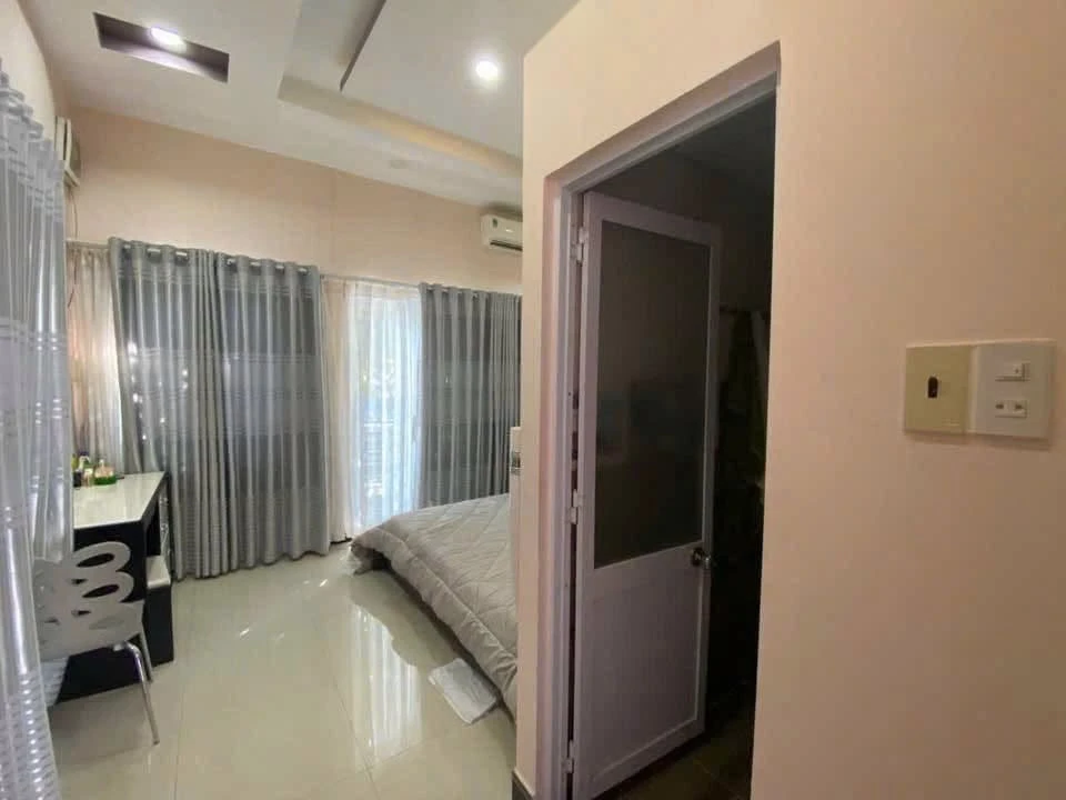 Bán nhà 2 tầng mặt tiền 68m² Trần Phú, Nha Trang 8,7 tỷ - Ảnh thu nhỏ 2