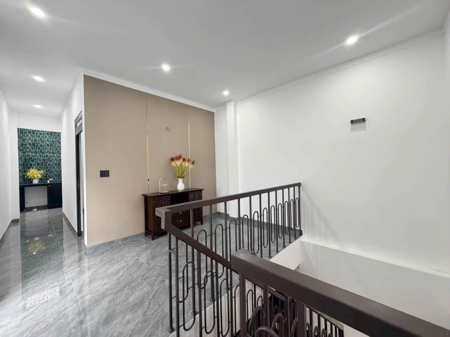 Bán nhà mặt tiền Quang Trung, Bình Tân, 90m², 3PN 6.85 tỷ - Ảnh thu nhỏ 5