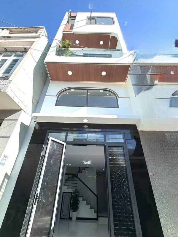 Bán nhà phố 3 tầng 100m² 3PN Quy Nhơn 2,65 tỷ