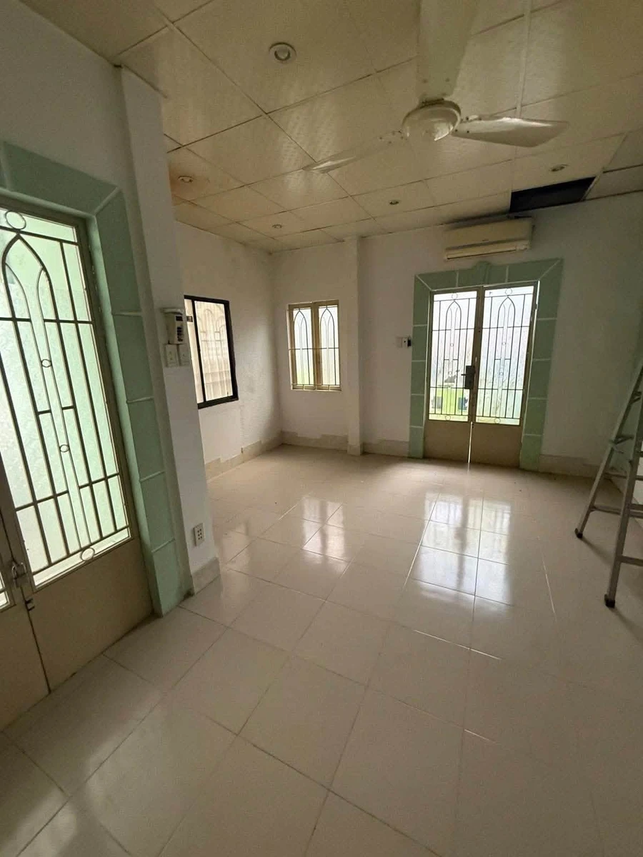 Bán nhà hẻm Nguyễn Tiểu La, Phường 8, Quận 10, 31m², giá 5,9 tỷ - Ảnh thu nhỏ 3