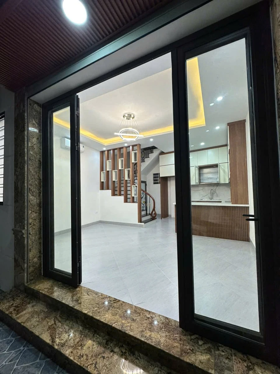 Cho thuê nhà nguyên căn 40m2, 3 PN tại Hoàng Mai - 13,5 tr/tháng - Ảnh thu nhỏ 2