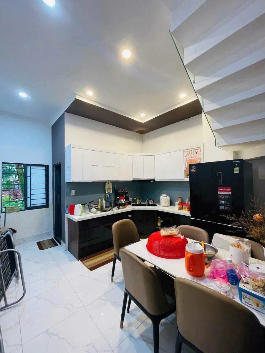 Bán nhà 1 trệt 2 lầu 180m² Hiệp Hòa 4,6 tỷ - Ảnh thu nhỏ 5