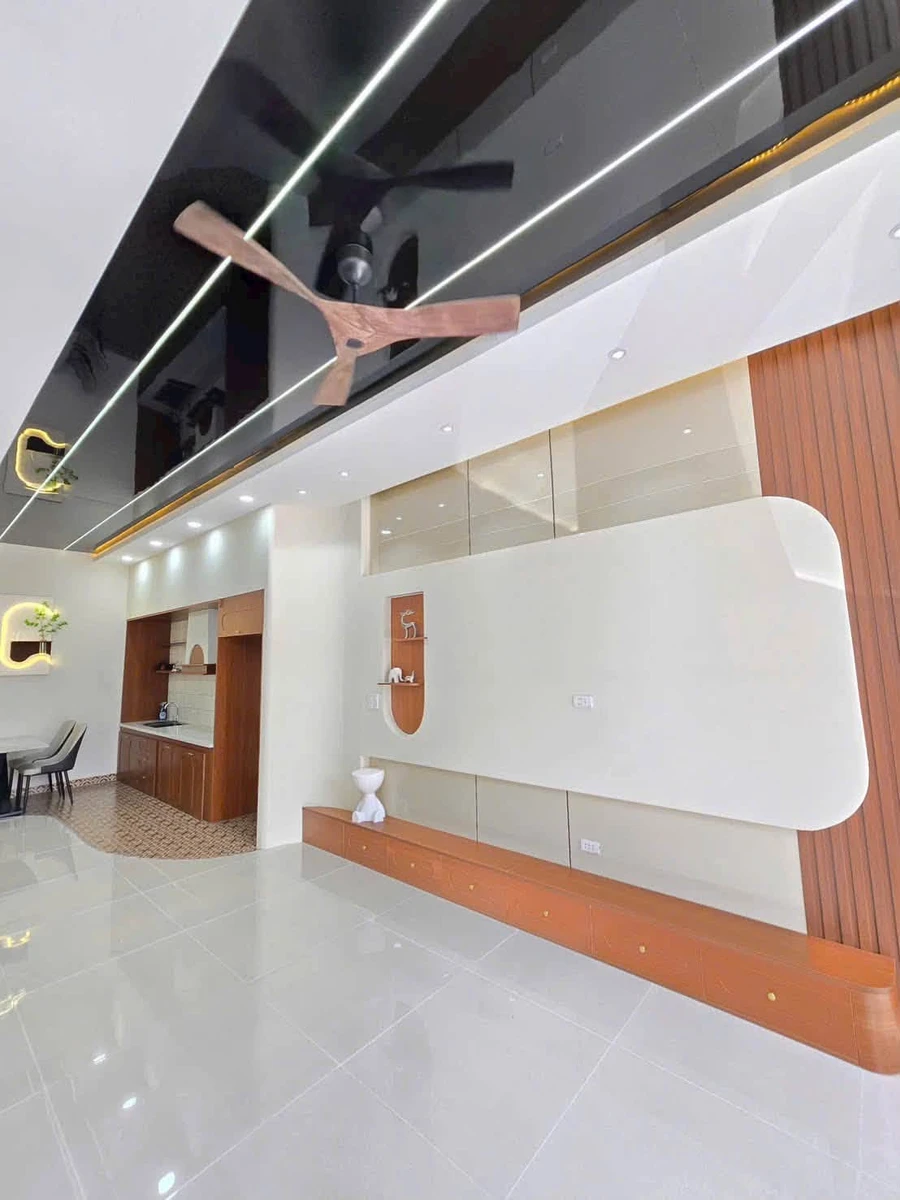 Bán nhà 1 trệt 1 lầu 100m2 Hố Nai, Bình Dương 3,55 tỷ - Ảnh thu nhỏ 4