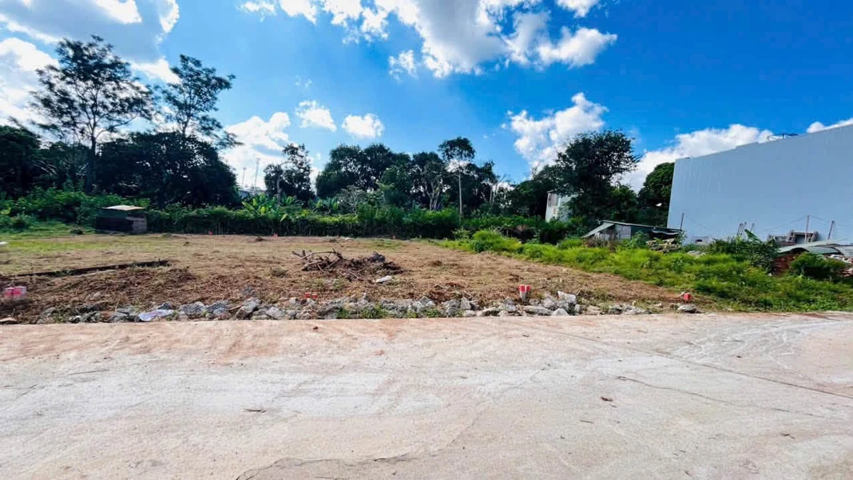 Bán 2 lô đất hẻm Cách Mạng Tháng 8 108m², 1 tỷ 2 Gia Lai - Ảnh 1