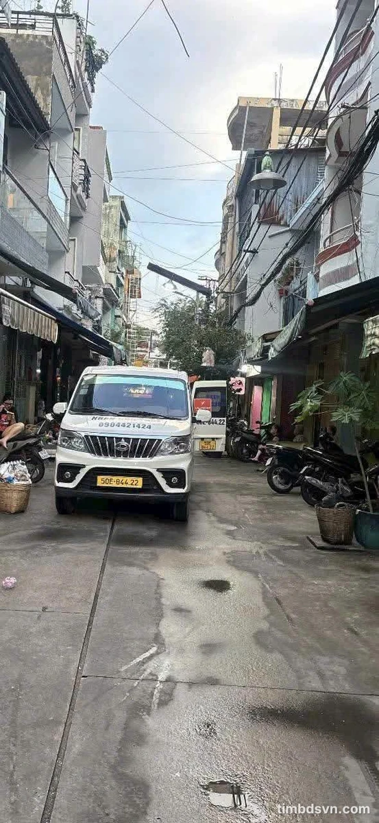 Cho thuê nhà hẻm xe tải Minh Phụng Q11, 3PN, 42m2, 15 triệu/tháng - Ảnh 1