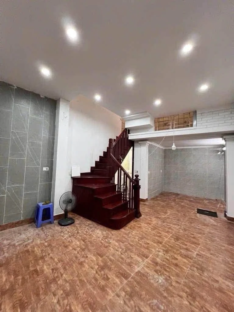 Nhà phố Lê Lợi 31m² mặt tiền 4m, 7 tỷ - Ảnh thu nhỏ 2