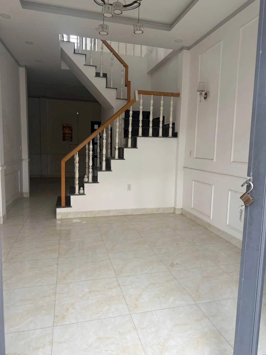 Bán nhà 1 lầu 2 PN Tân Vạn 78m2 - 2 tỷ 400 triệu - Ảnh thu nhỏ 2