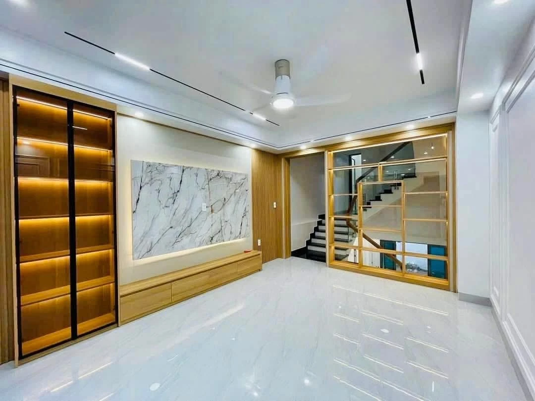 Bán nhà 68m2, 4PN, ngõ Điện Biên Phủ, Quận 1 - Ảnh thu nhỏ 2