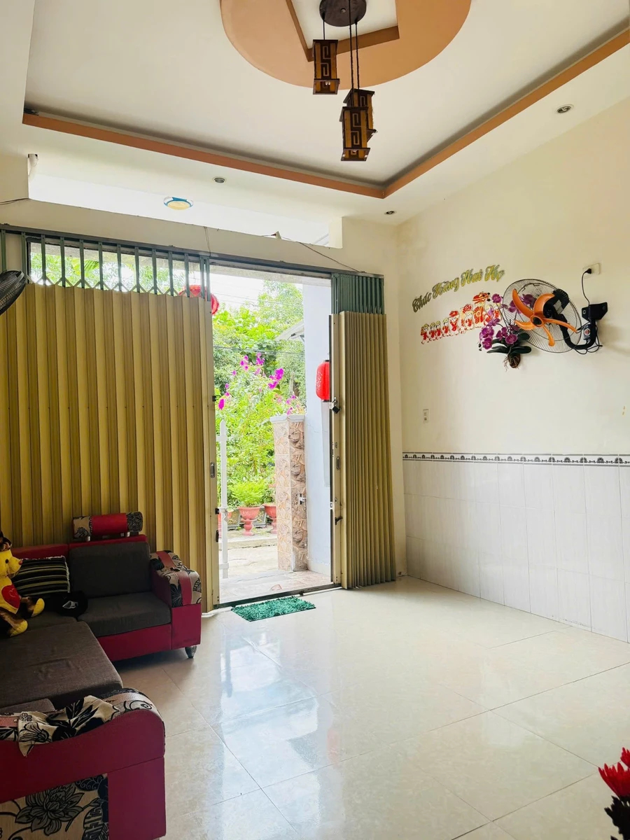 Bán nhà 3PN 64m² gần công viên Vĩnh Thái Nha Trang 3.1 tỷ - Ảnh thu nhỏ 2