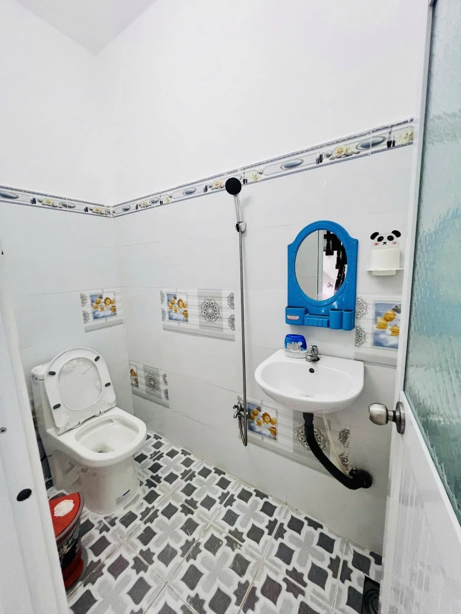 Bán nhà 1 trệt 2 lầu 4PN Cần Giuộc Tây Ninh 48m2 - Ảnh thu nhỏ 5
