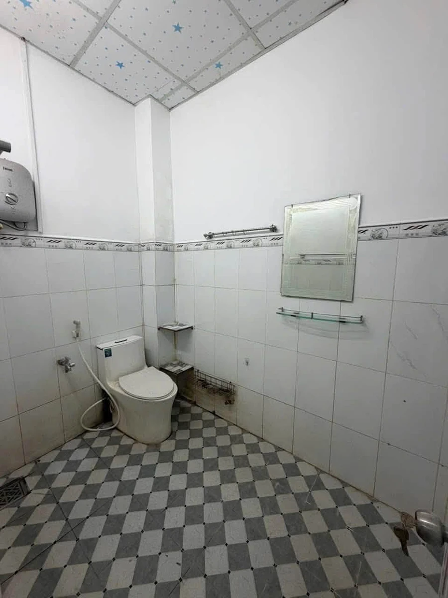 Nhà cấp 4 sổ hồng riêng 80m² Cần Giuộc Long An 1 tỷ 1 - Ảnh thu nhỏ 3