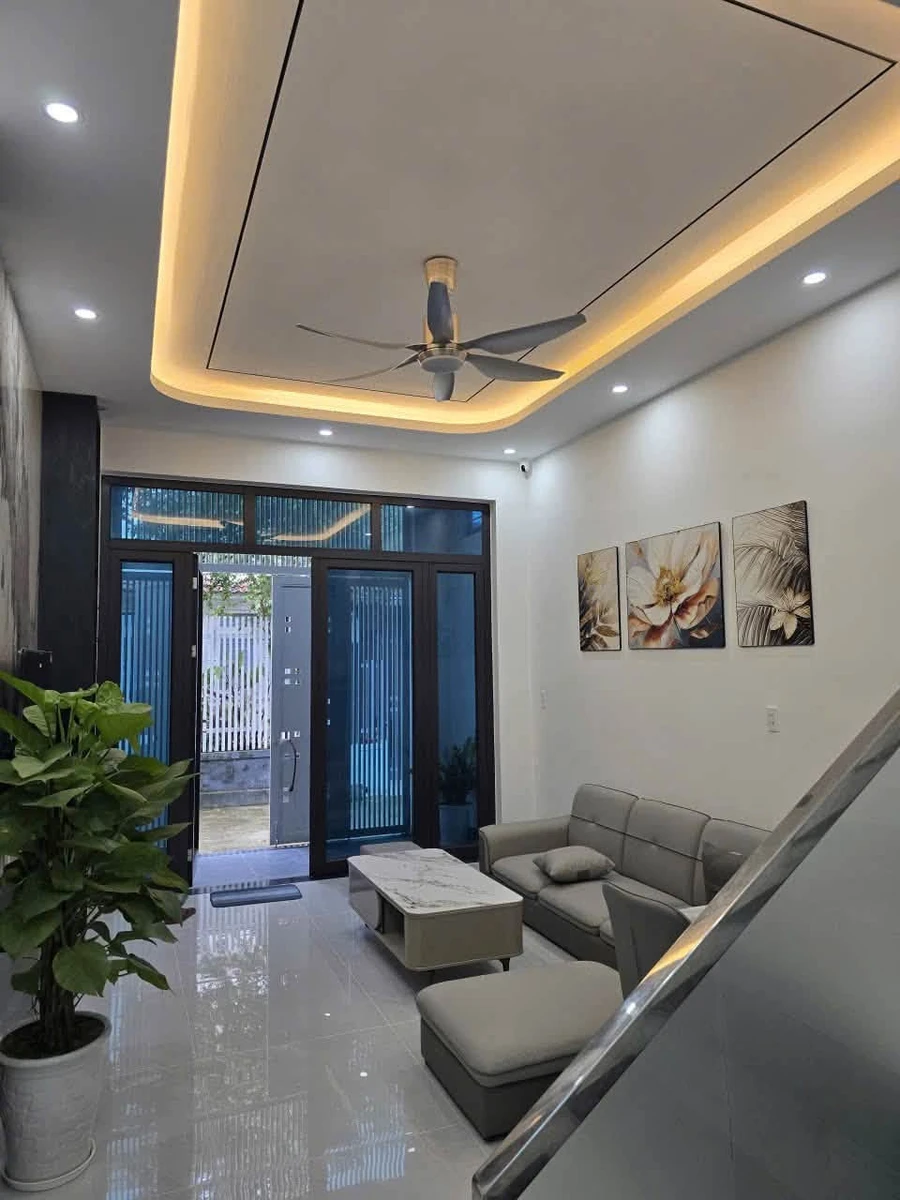 Bán nhà 2 tầng 74m² 3PN ngõ Nguyễn Duy Trinh Quận 7 - Ảnh thu nhỏ 2
