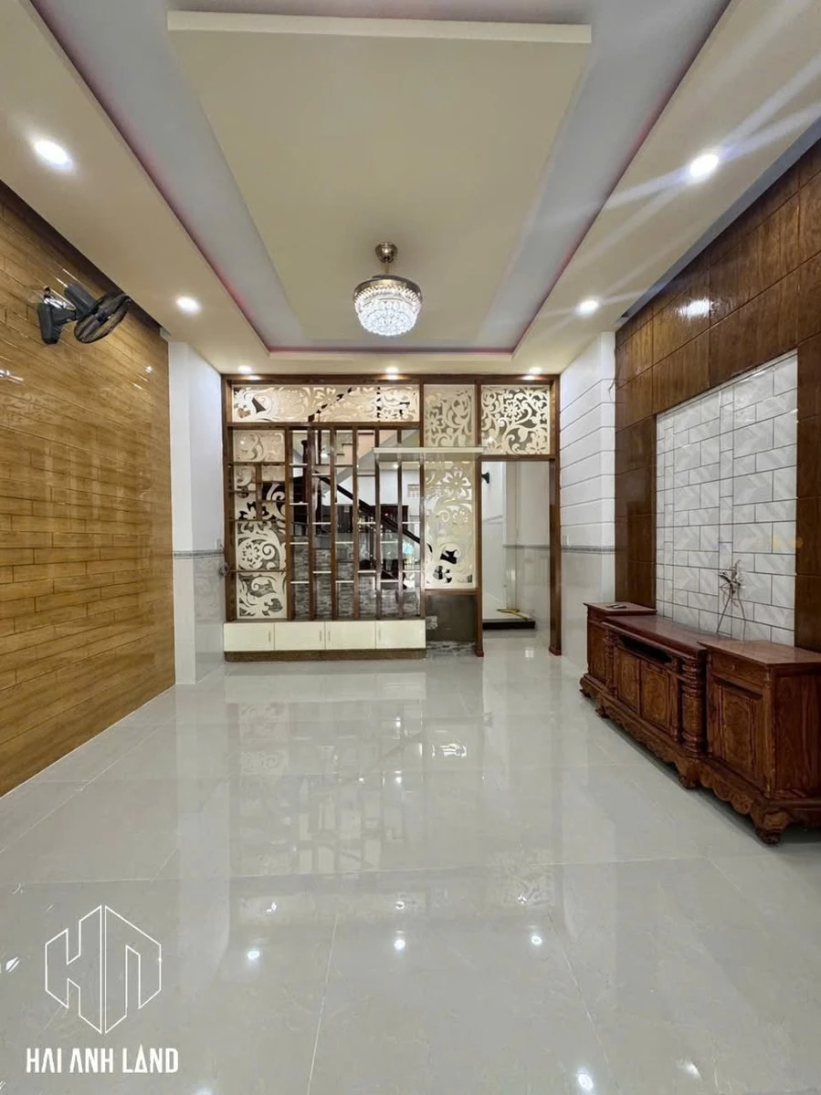 Bán nhà mặt tiền Trần Nhật Duật, Rạch Giá, 2 PN, 84.6m² - Ảnh 1