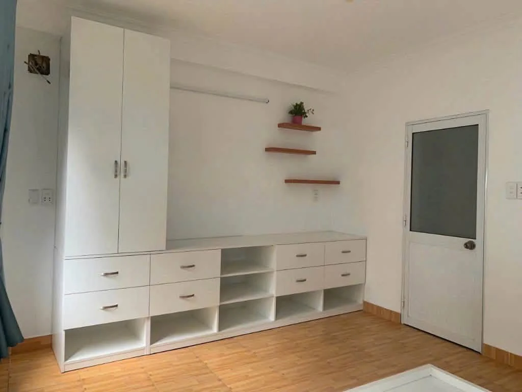 Bán nhà 3 tầng 3PN 110m² Thích Quảng Đức - Ảnh thu nhỏ 2