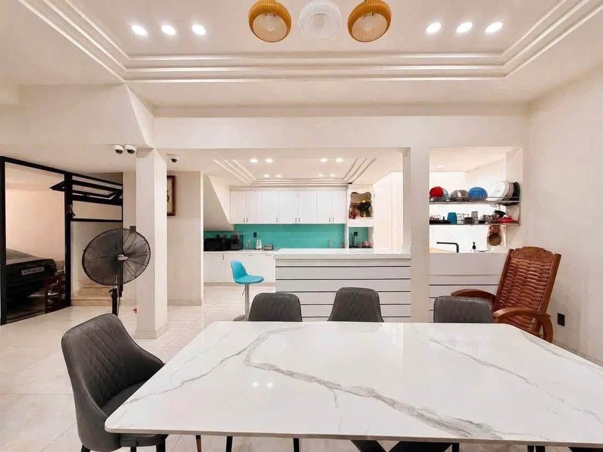 Bán biệt thự Lam Sơn, Bình Thạnh, 142m², 4 phòng, 42,5 tỷ - Ảnh thu nhỏ 3