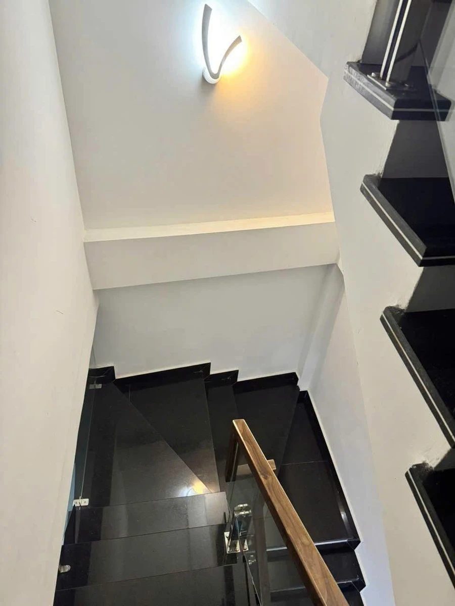 Bán nhà 4 tầng 64m2 4 phòng ngủ Lũng Hoa Hóc Môn - Ảnh thu nhỏ 4