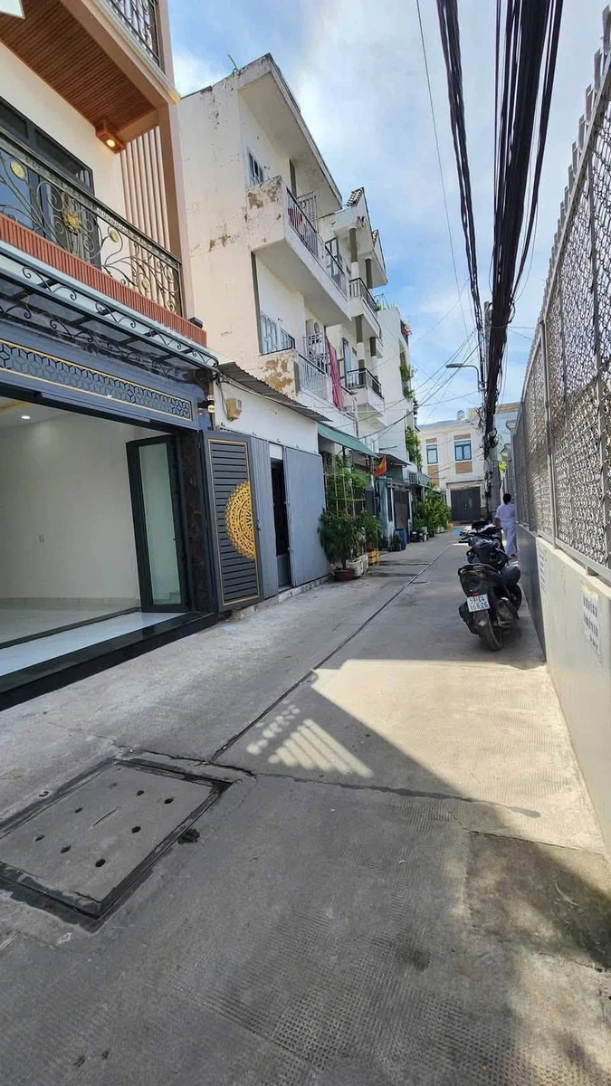 Bán nhà 4x18m Huỳnh Tấn Phát Quận 7, 8,6 tỷ - Ảnh thu nhỏ 2