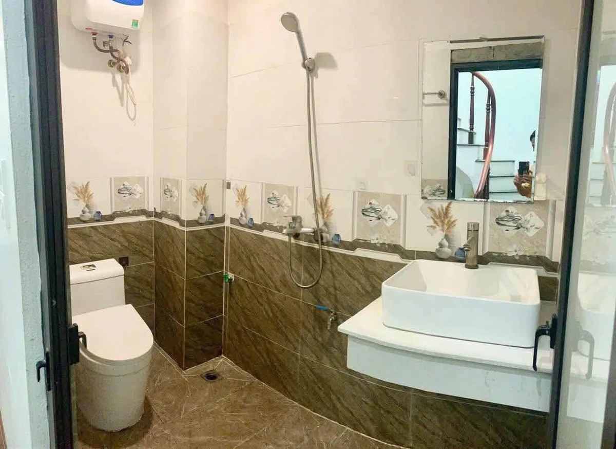 Cho thuê nhà nguyên căn 4 tầng, 40m2, 4 phòng ngủ, 9 triệu/tháng, Hoài Đức - Ảnh thu nhỏ 3