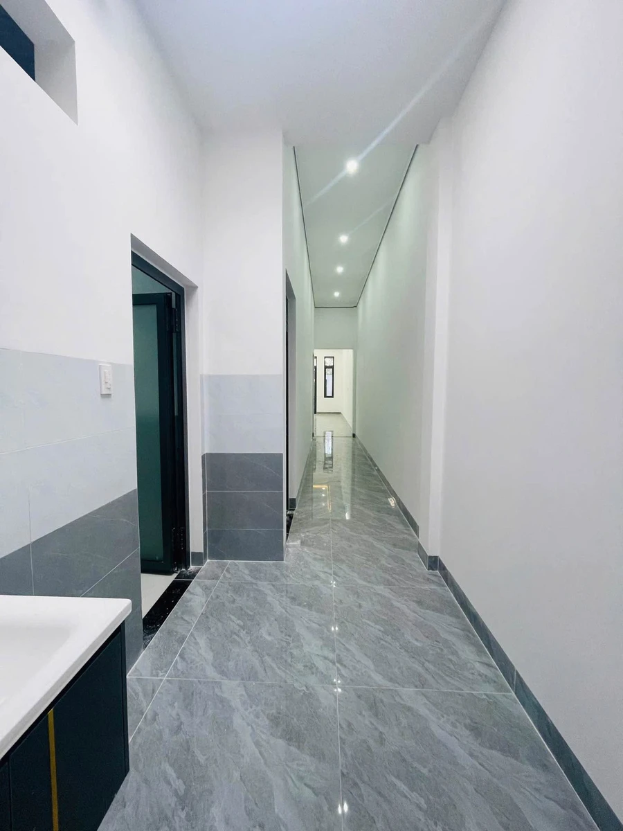 Bán nhà 70m2, 3PN 2WC hẻm 333 Lý Thái Tổ, Gia Lai giá 1,69 tỷ - Ảnh thu nhỏ 5