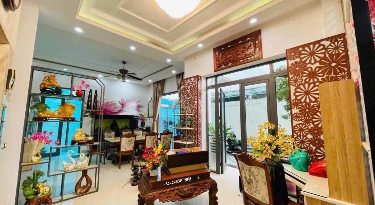 Bán biệt thự thang máy 240m2 khu đô thị HUD Phước Long A, Thủ Đức giá 20,5 tỷ - Ảnh thu nhỏ 2