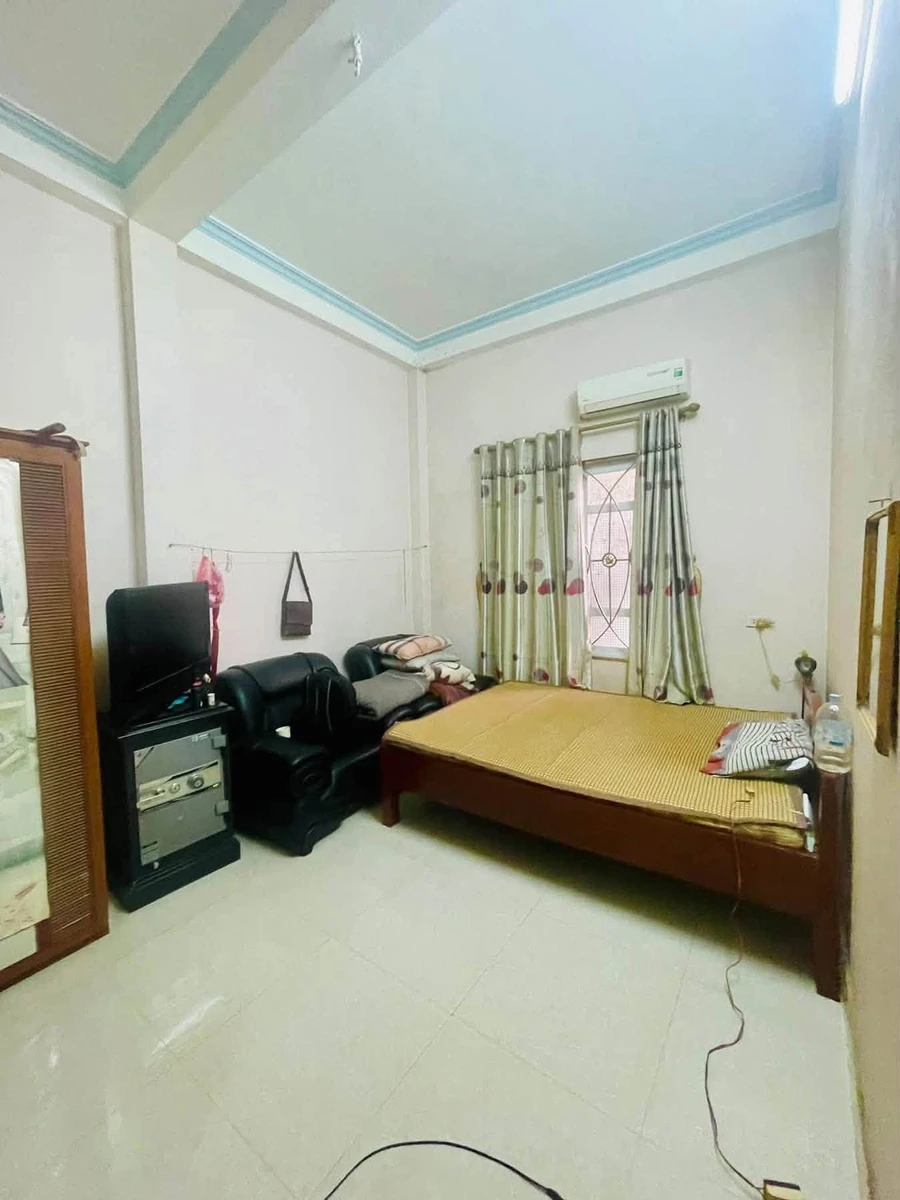 Bán nhà 2,5 tầng 90m2 mặt tiền Lý Công Uẩn, Quận 12 - Ảnh thu nhỏ 4