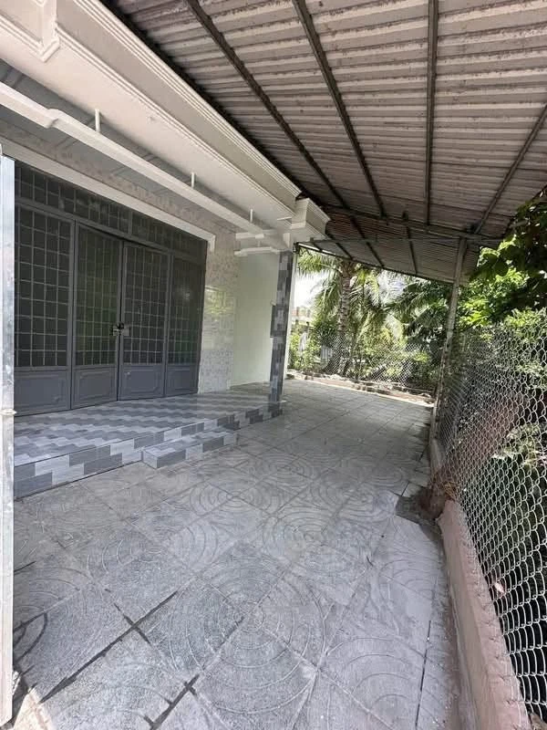 Bán nhà phố Phú Hưng Bến Tre 109m², 2PN, 790 triệu