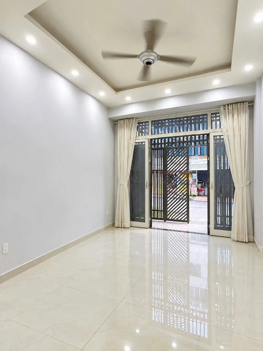 Bán mặt tiền kinh doanh Quận 7 44m² 9 tỷ - Ảnh thu nhỏ 3