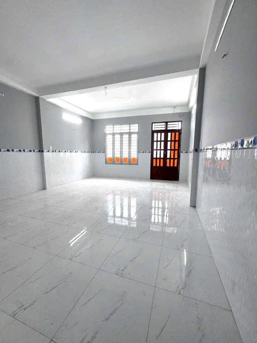 Bán nhà 3 tầng 61m2 hơn 5 tỷ Phan Đăng Lưu Bình Thạnh - Ảnh thu nhỏ 4
