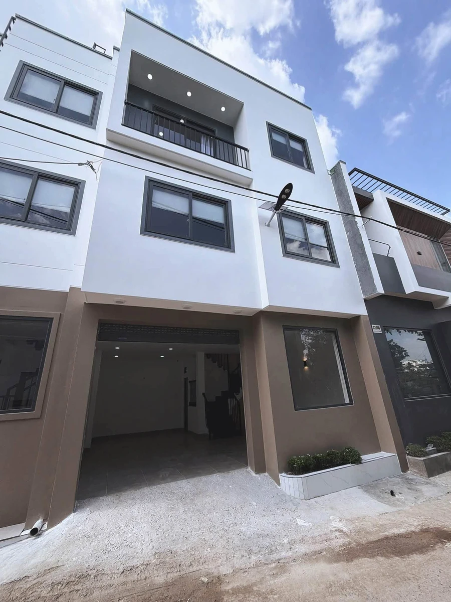 Nhà bán 3 tỷ 050, 120m2 Lương Thế Vinh Tân Bình - Ảnh 1