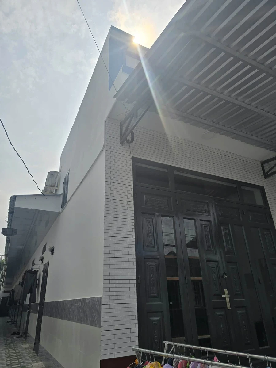 Bán dãy trọ 10 phòng và 1 kiot, đất 5x40 (200m2), giá 3,6 tỷ tại Bình Tiền 1, Đức Hòa, Long An - Ảnh thu nhỏ 3