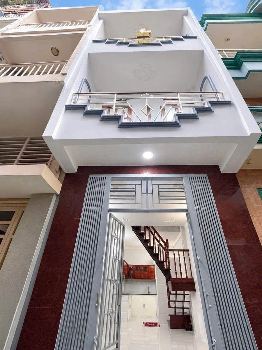 Bán nhà 3 tầng 63m2 Quận 4 giá 4 tỷ 450 triệu - Ảnh 1