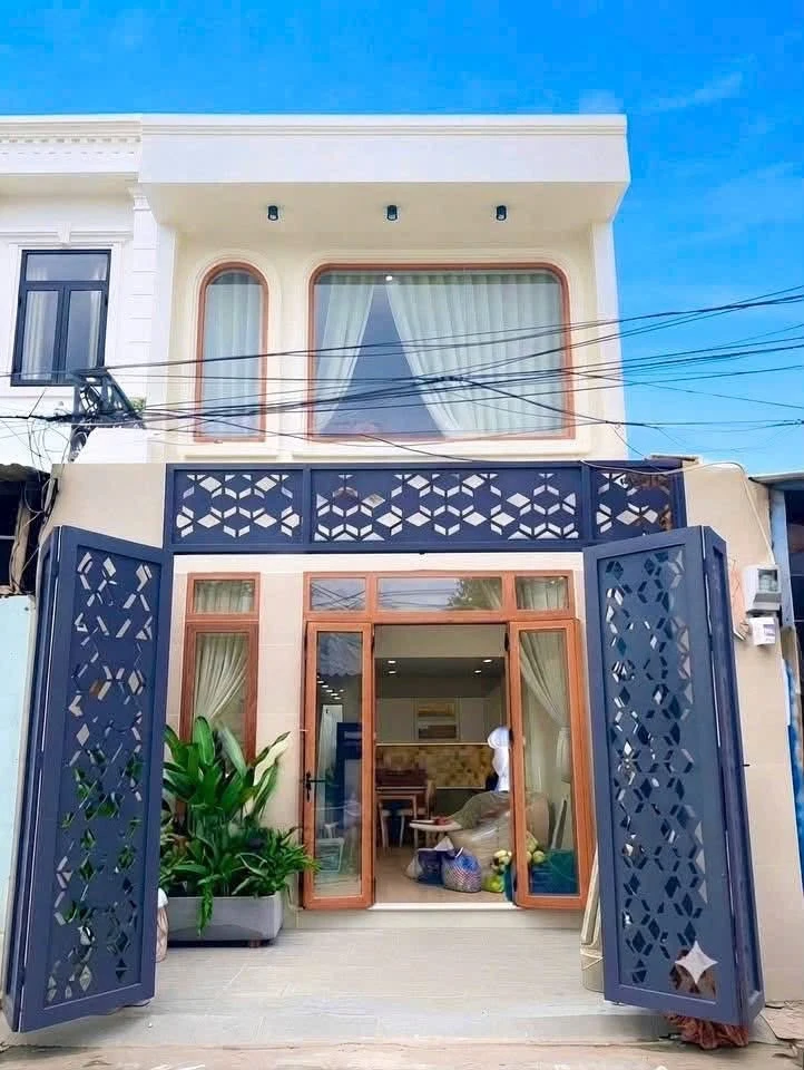 Bán nhà 2 tầng 65m² 3PN full nội thất Huỳnh Tấn Phát, Nhà Bè giá 5,05 tỷ - Ảnh 1