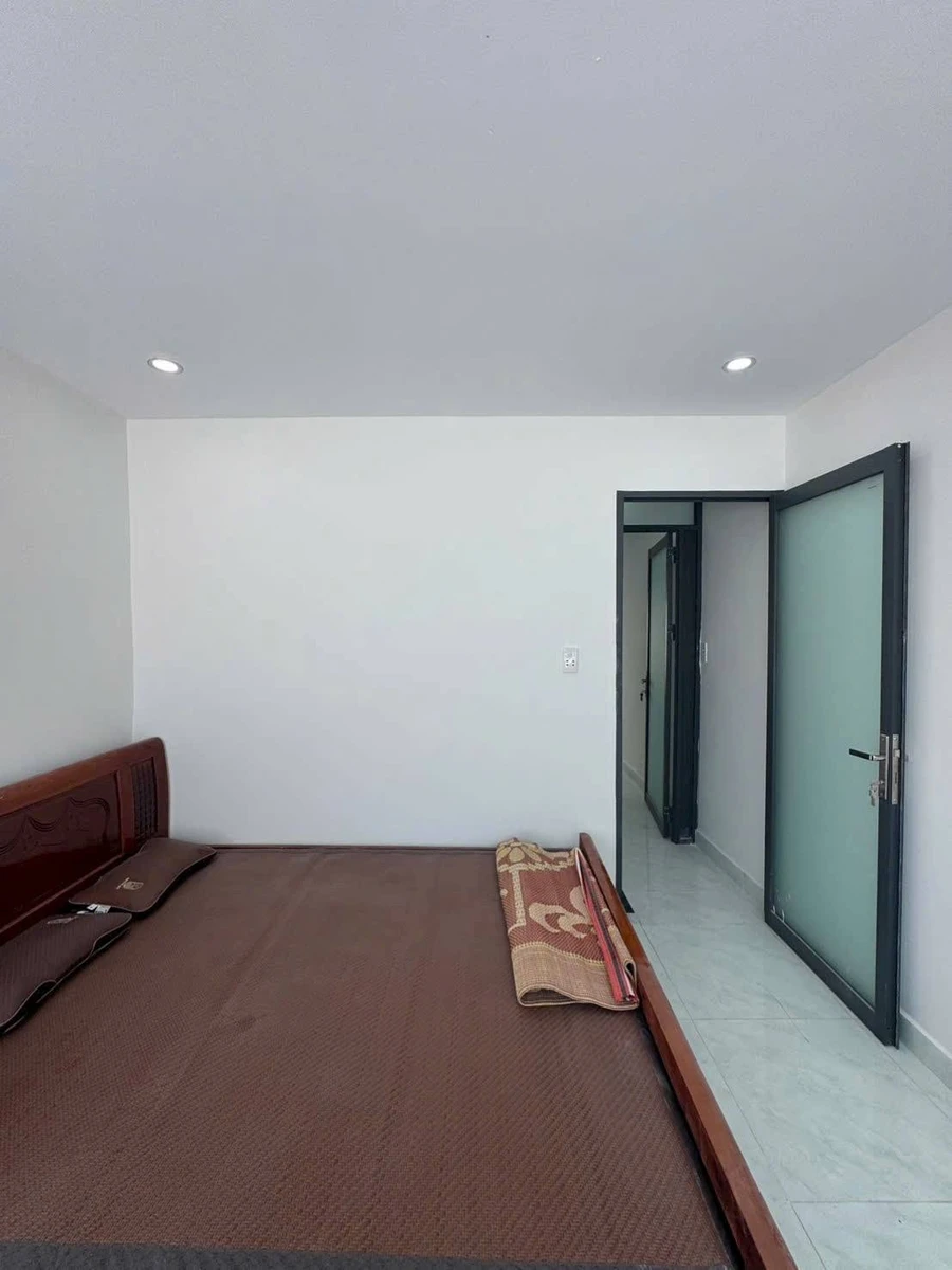 Bán nhà 1 trệt 1 lầu 3PN, 114m², Phường 10, Quận 7 - Ảnh thu nhỏ 5