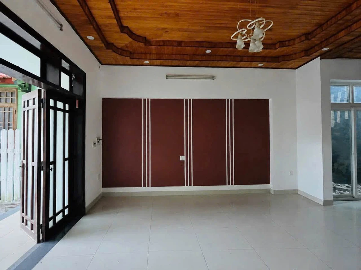 Cho thuê nhà 2 tầng 174m2 Phổ Nam, Huế - 7 triệu/tháng - Ảnh thu nhỏ 2