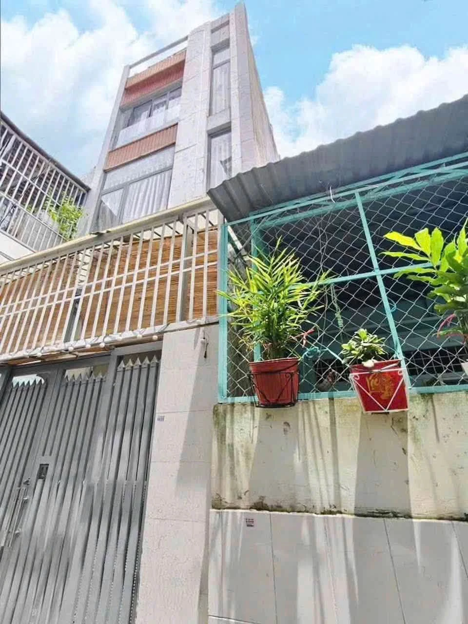 Bán nhà 3 tầng 50m2, 3PN, 4WC Gò Vấp - 5 tỷ - Ảnh 1