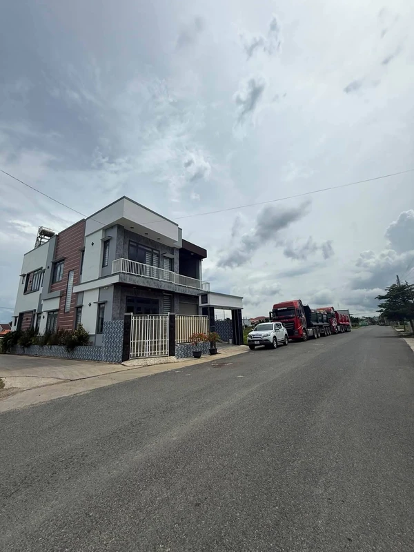 Nhà 2 mặt tiền Đơn Dương, Lâm Đồng, 210m², 3PN, 5.7 tỷ