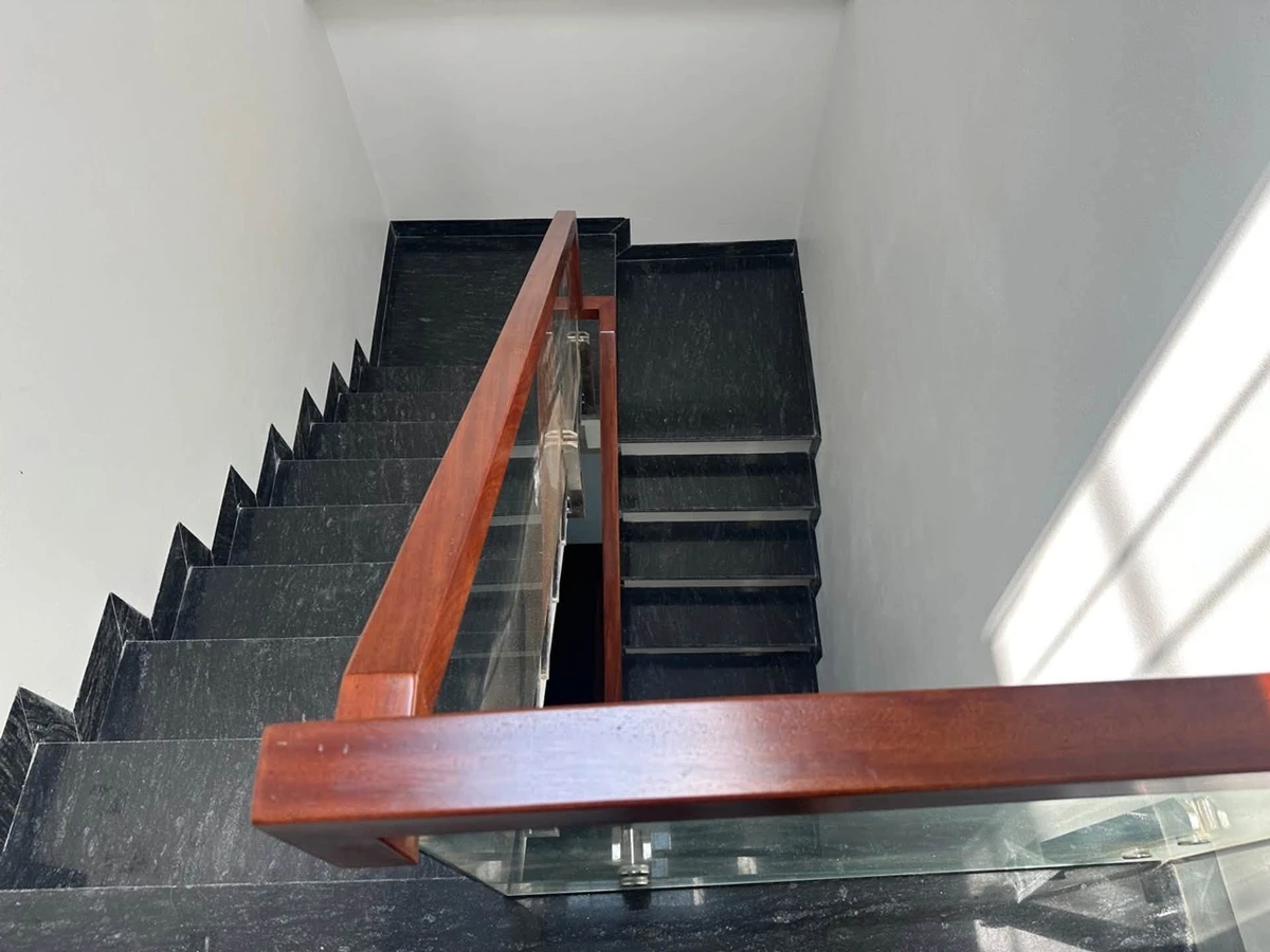Bán nhà cột 5, 50m2, 3 tầng, 2.2 tỷ - Ảnh thu nhỏ 5